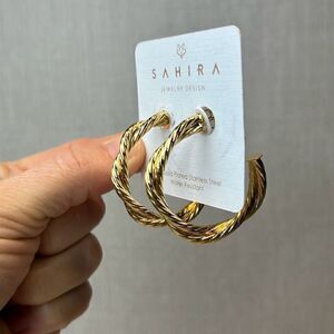NEW Sahira Casablanca Hoops Earrings 18k Gold Filled 1.5"